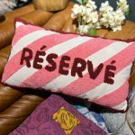 Coussin "Réservé"