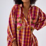 Robe Bonita, Woody Check